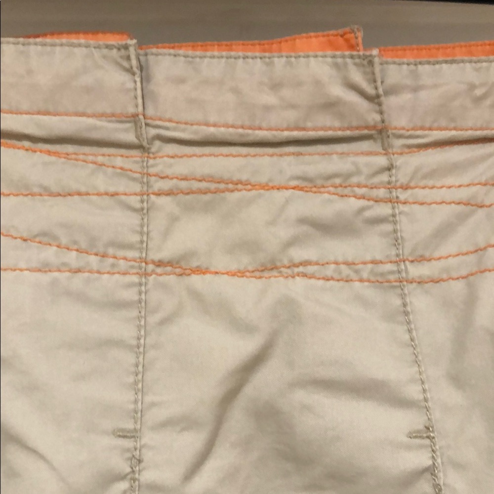 Unique Esprit Pleated Skirt - Picture 3 of 14